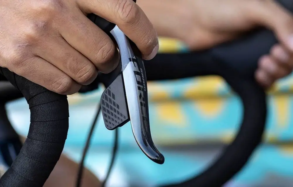 Grupo SRAM 15 Grupo SRAM