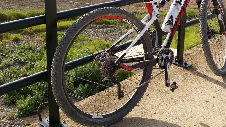 Cubiertas MTB Schwalbe Rocket Ron: análisis y opinión
